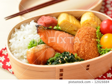 Bento  12028884