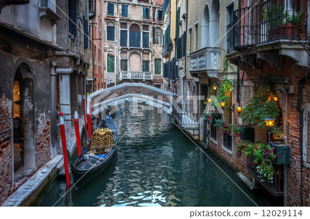 venice venice 12029114