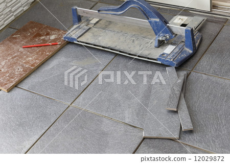 Tile cutter 12029872