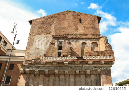 The outer wall of an ancient building in Rome, Italy 12030635
