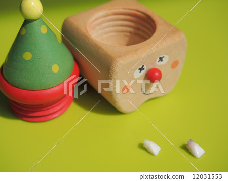 Breast case 12031553