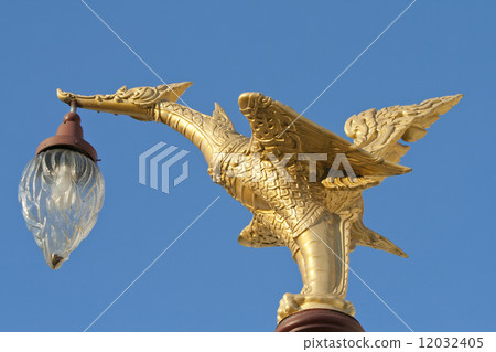 Thai swan and lamp Thai swan and lamp 12032405