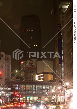 Shibuya where neon has disappeared with power saving 12034165