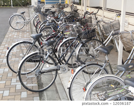Bicycle parking space 12036187