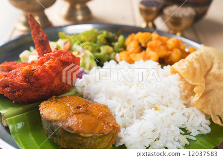 Close up Indian mixed rice 12037583