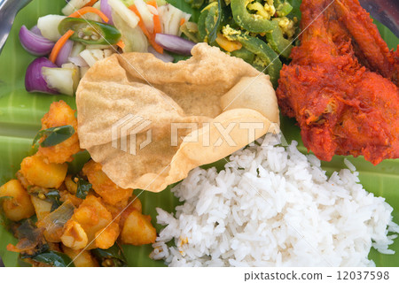 Indian mixed rice close up 12037598