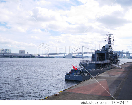 護送船Yamayaki Harumi 12042495