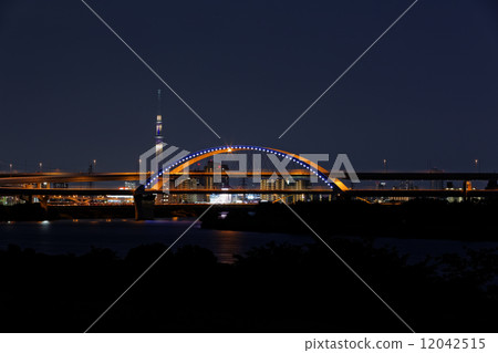 Jiangbei JCT and light-up Sky Tree and Goshiki Sakura Ohashi 12042515
