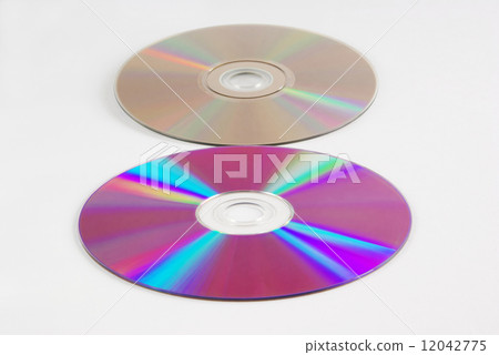 Unrecorded DVD-R disc and movie DVD-Video disc Unrecorded DVD-R disc and movie DVD-Video disc 12042775