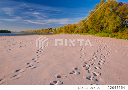 summer warm day 12043664