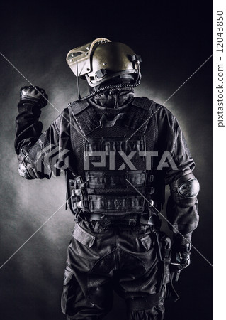 Spec ops 12043850