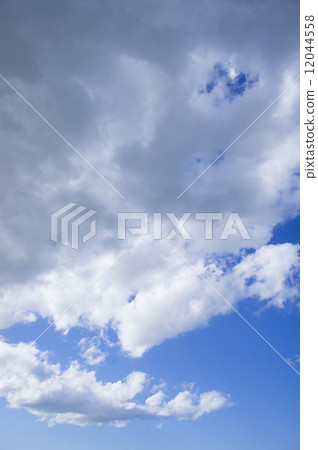 雲 雲 12044558