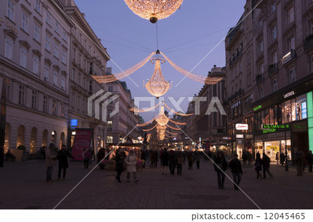 Vienna Christmas Illumination (World Heritage Site Old Town Vienna) 065 12045465