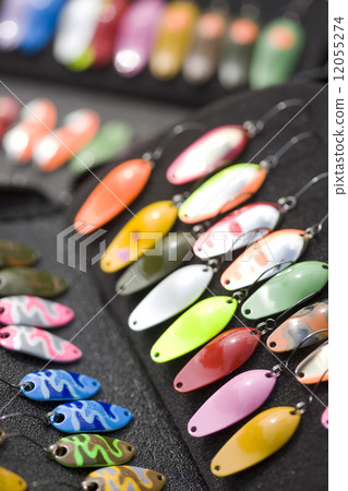 A lure lined with wallet 12055274