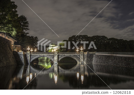Night bridge night view 12062818