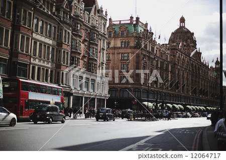 British cityscape 12064717