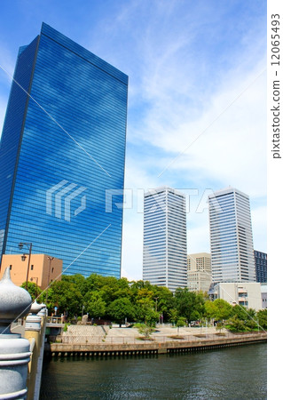 大阪商業園 12065493