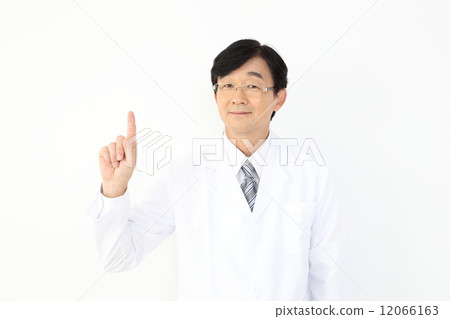 A white coat male 12066163