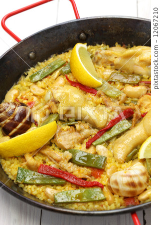 Valencia style paella Valencia style paella 12067210