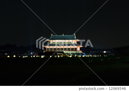 Heijo-kyo Tempyeong Festival Great pole and the balloon light up 12069546