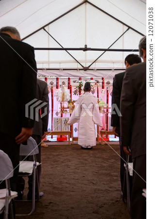 Nanjo Elementary School groundbreaking festival (two religions, two applause, one religion) 12071038