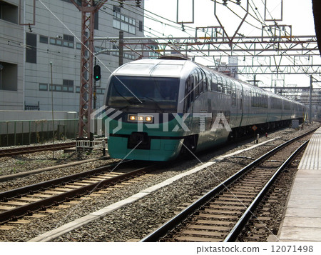 Limited express super view Odoriko 251 series Omori station Limited express super view Odoriko 251 series Omori station 12071498