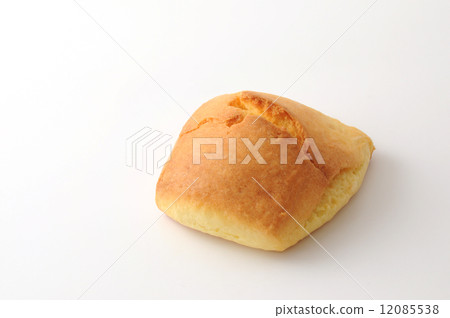 Scone biscuit tea time sweets White background Scone biscuit tea time sweets White background 12085538