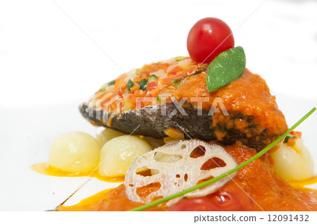 baked fish baked fish 12091432