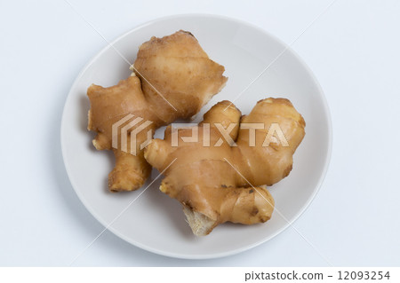 Ginger Ginger 12093254