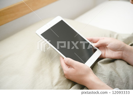 Tablet with bedside 12093333