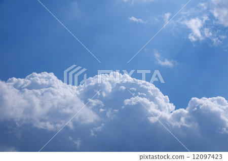 天空和雲彩 天空和雲彩 12097423