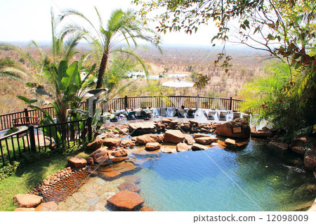 非洲度假酒店 12098009