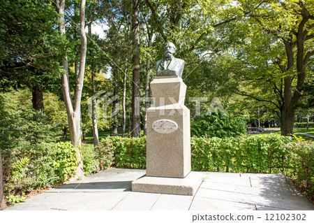 Hokkaido University, Hokkaido University, Clark statue, Dr. Clark 12102302