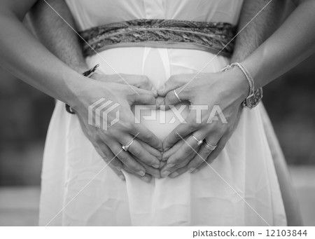 Image of pregnant woman, doing portrait Image of pregnant woman, doing portrait 12103844