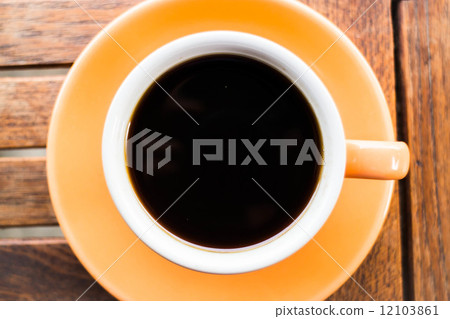 Closeup cup of hot americano 12103861