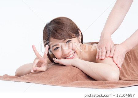 Esthetic image 12104697