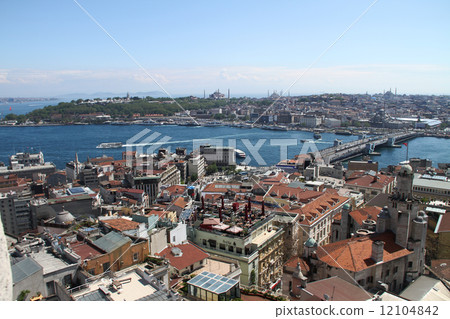 Old city area facing from Galata Tower 02 12104842