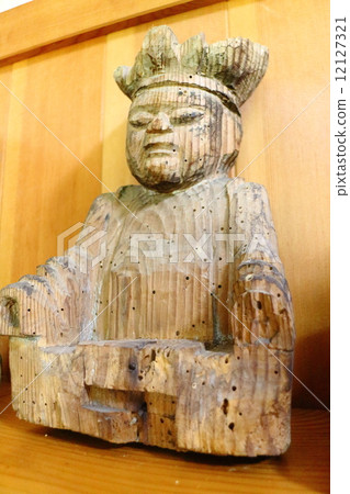 Undong-an Enku Buddha [The Emperor] 12127321