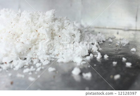coconut 12128397