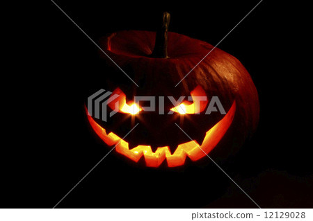 Evil halloween pumpkin Evil halloween pumpkin 12129028