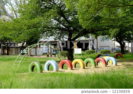  下午的公園 12130859