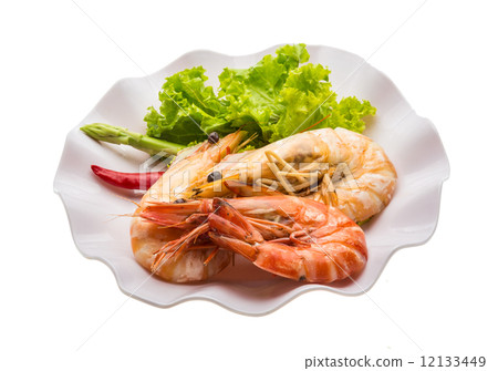 Boiled king prawns 12133449