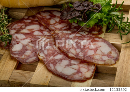 Salami Salami 12133892