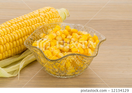 Sweet corn 12134129
