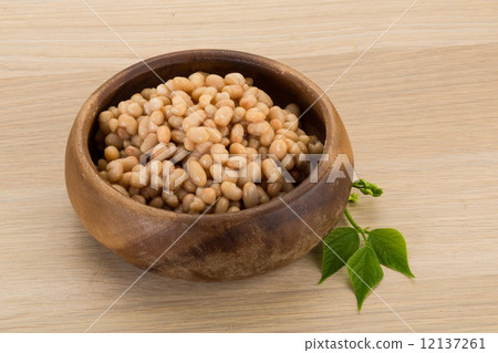 White beans White beans 12137261