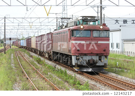 JR cargo EF 81 748 freight train JR cargo EF 81 748 freight train 12143217