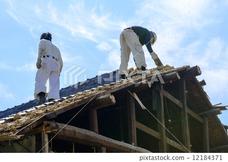 Demolition work 12184371