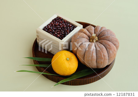 Yuzu and squash and red beans Yuzu and squash and red beans 12187831