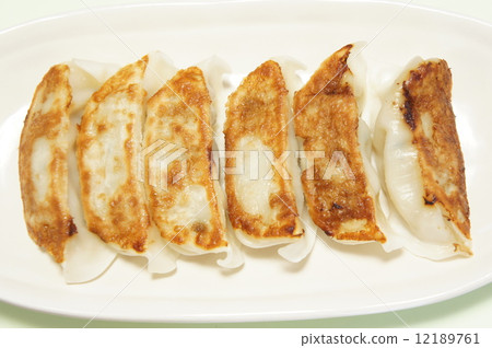Gyoza  12189761