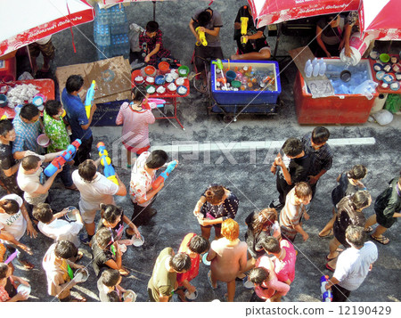 songkran, thailand, chinese new year 12190429